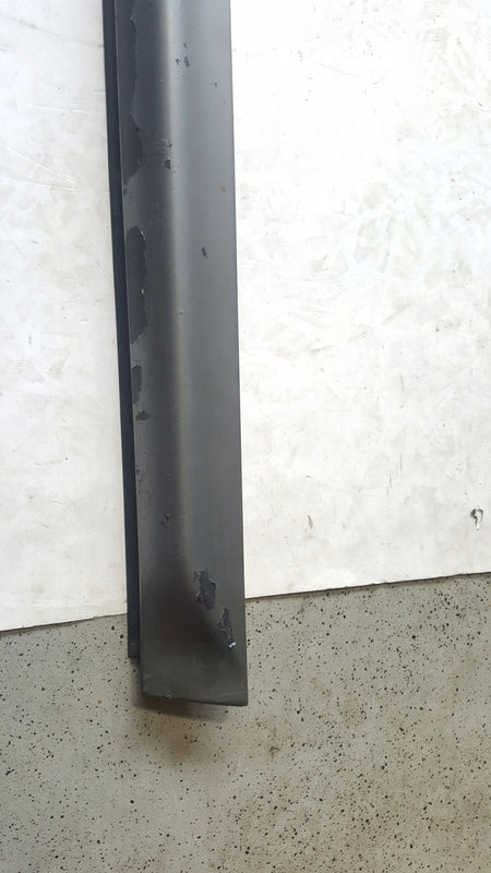 Listwa drzwi przednich prawa Audi A6 ALLROAD 4F0853960B