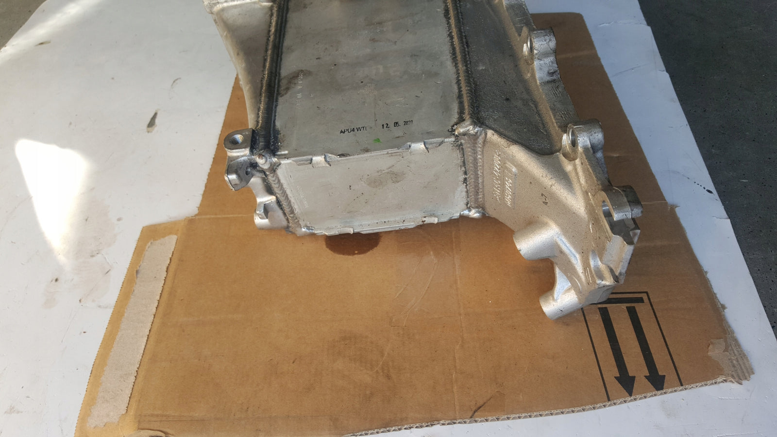 kolektor ssący VW Audi Skoda Seat TDI 04L129766BB