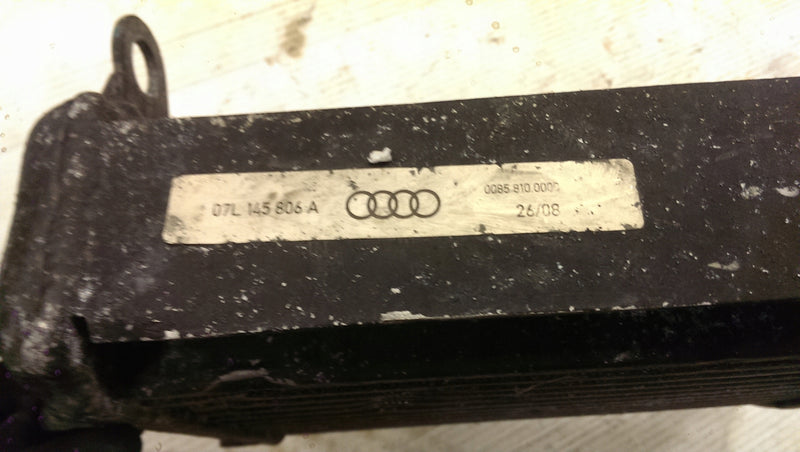 Chłodnica intercooler prawy AUDI RS6 C6 07L145806A