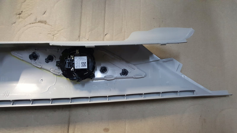 8233233fa020572f5fc12b5ef759209e