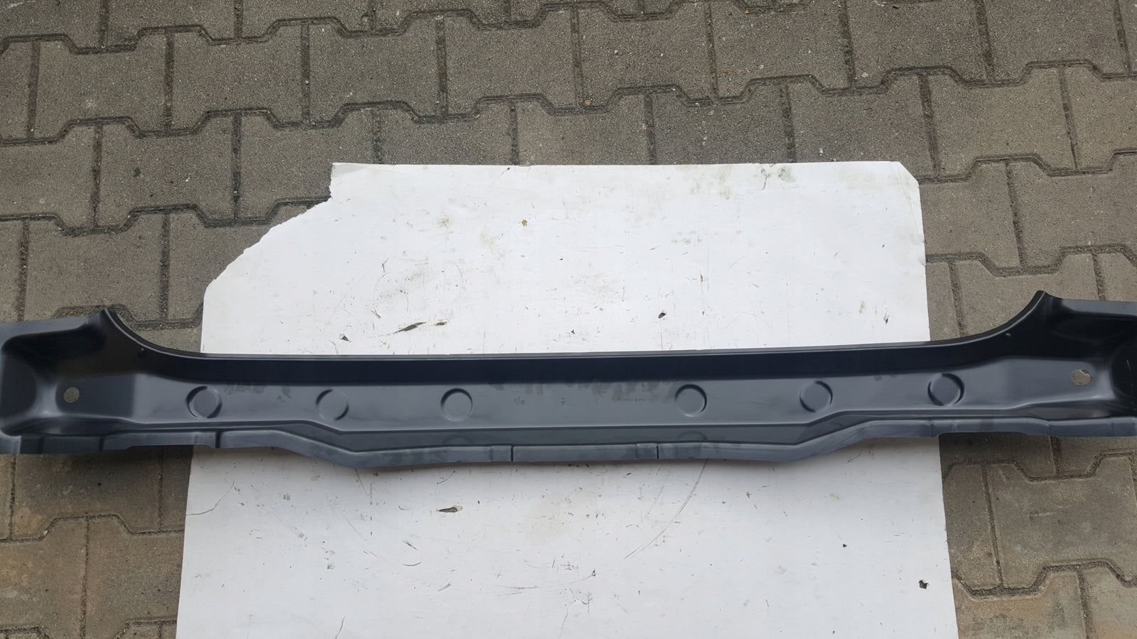 NOWE ORYGINALNE CZĘŚĆ GRUPY VAG OE POPRZECZNICA TYLNA 5NA813309A