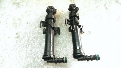 Prawy spryskiwacz reflektora AUDI Q5 8R0955102A