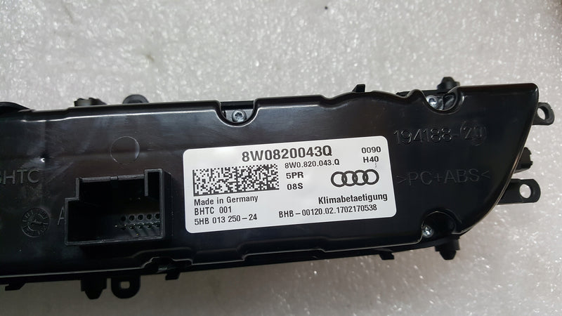Panel klimatyzacji AUDI A4 B9 A5 8W0820043Q