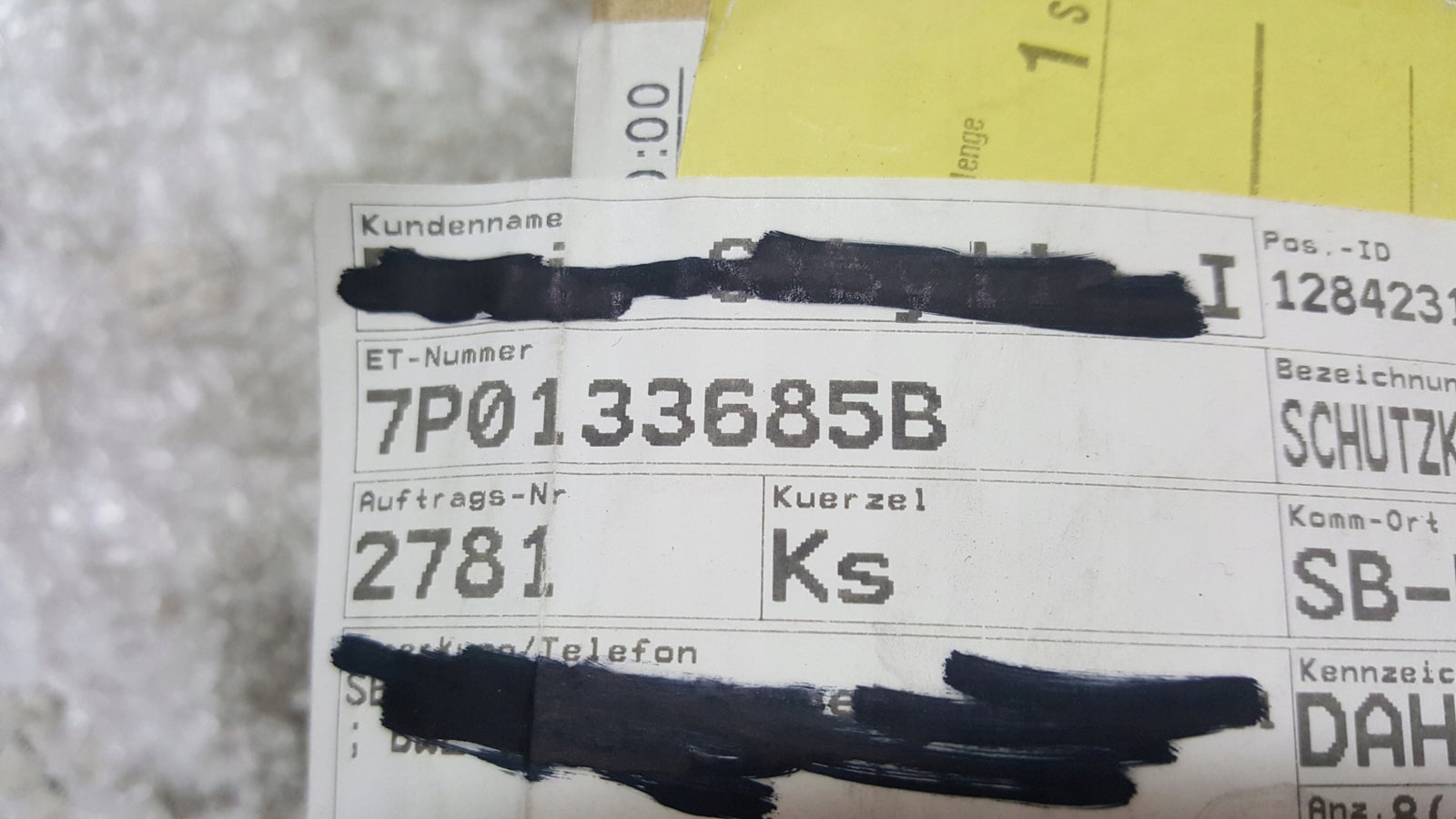 Nakładka osłona wtrysku VW TOUAREG 7P0133685B NOWA