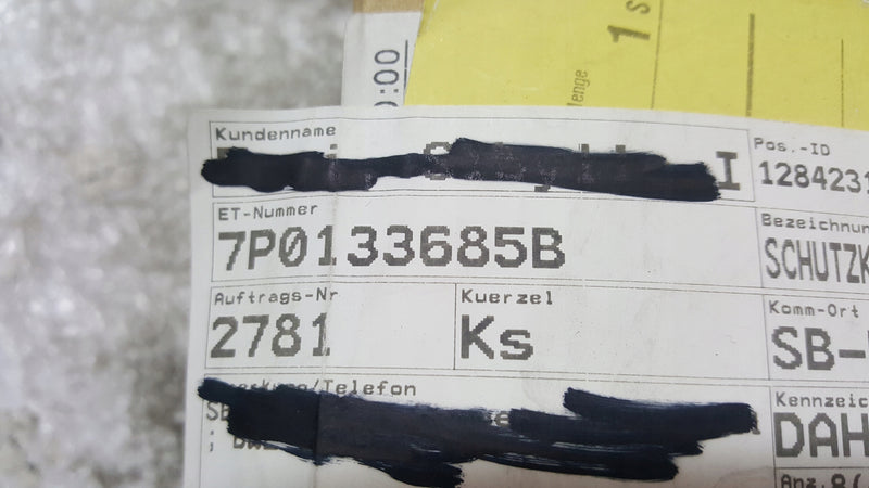 Nakładka osłona wtrysku VW TOUAREG 7P0133685B NOWA