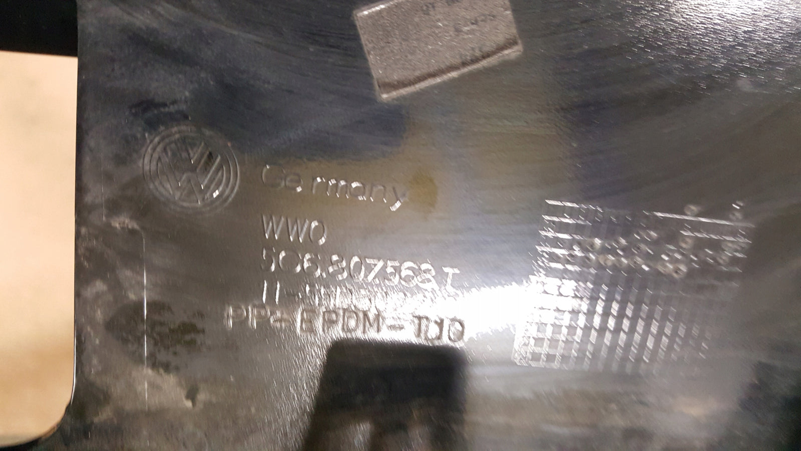 DYFUZOR DOKŁADKA ZDERZAK TYŁ VW GOLF 7 VII R-LINE CAŁY 5G6807568T