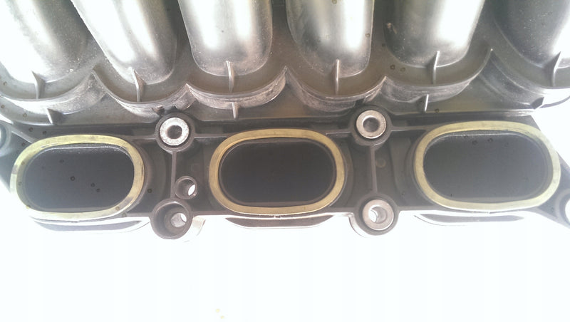 kolektor ssący Audi A4 A5 A6 Q5 3.2 FSI 06E133210L