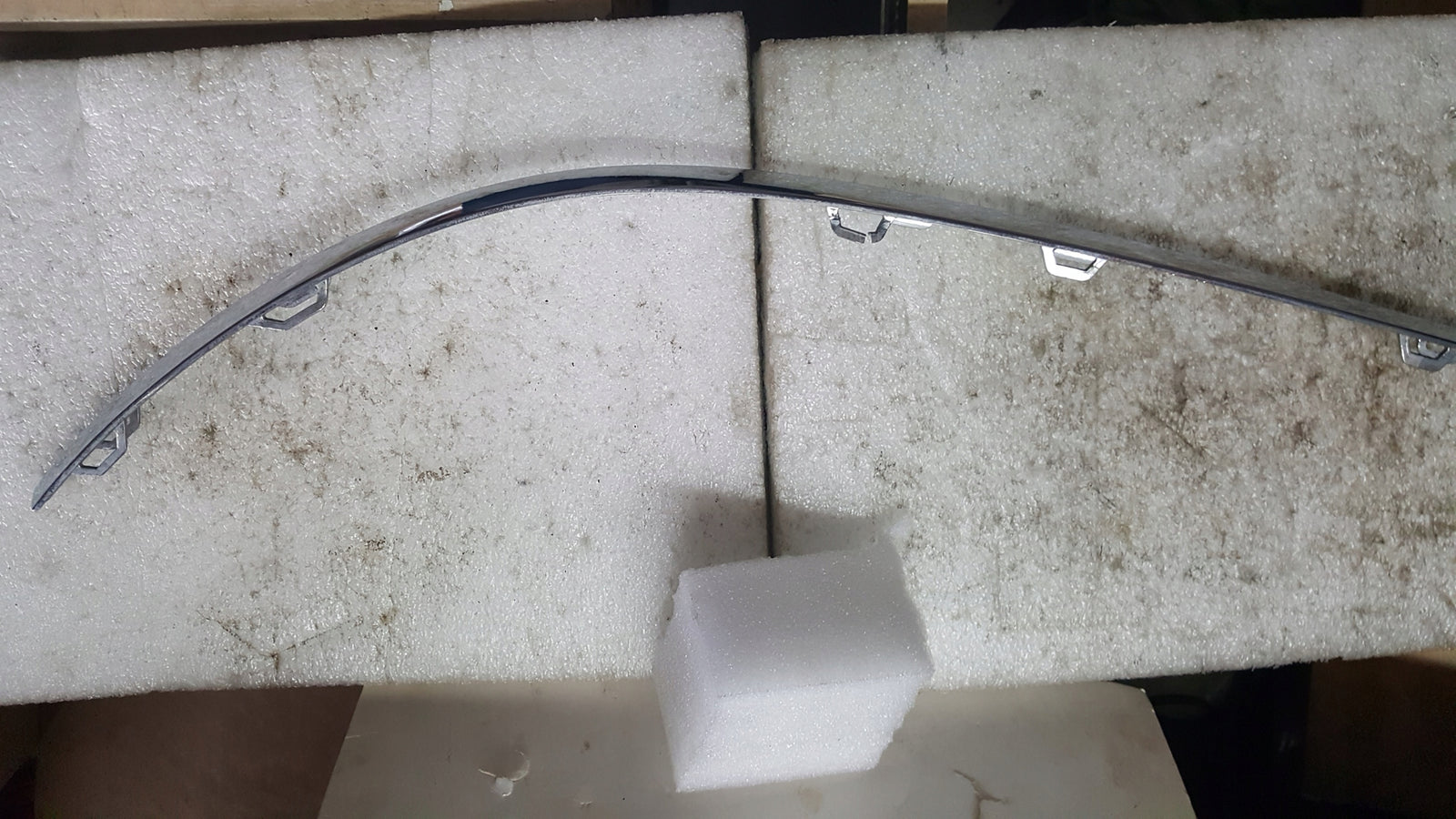VW PASSAT B7 11- LISTWA CHROM ZDERZAKA TYLNEGO LEWY 3AF807459