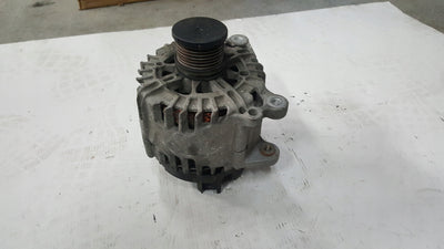 Alternator VW AUDI SEAT SKODA 03L903023L demontaż