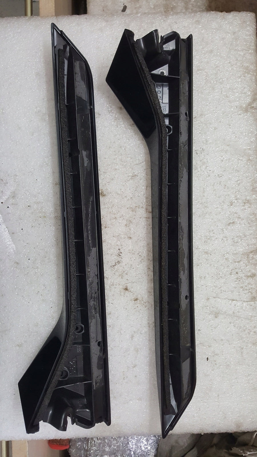 Listwa klapy bagażnika lewy prawy tył CUPRA SEAT LEON 5FE854871D 5FE854872D