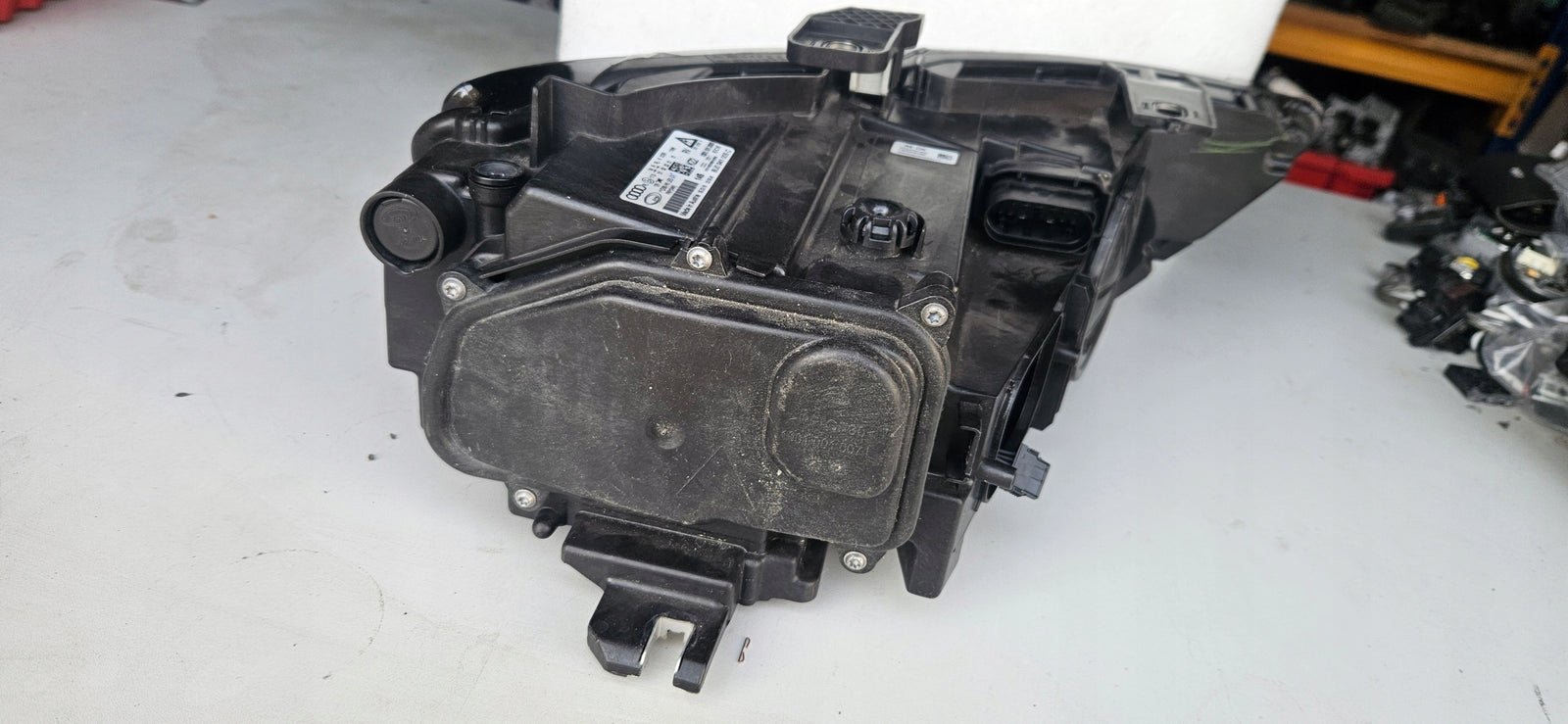 Le xenon LED Audi Q3 LIFT 2018r 8U0941005C IDEAŁ!