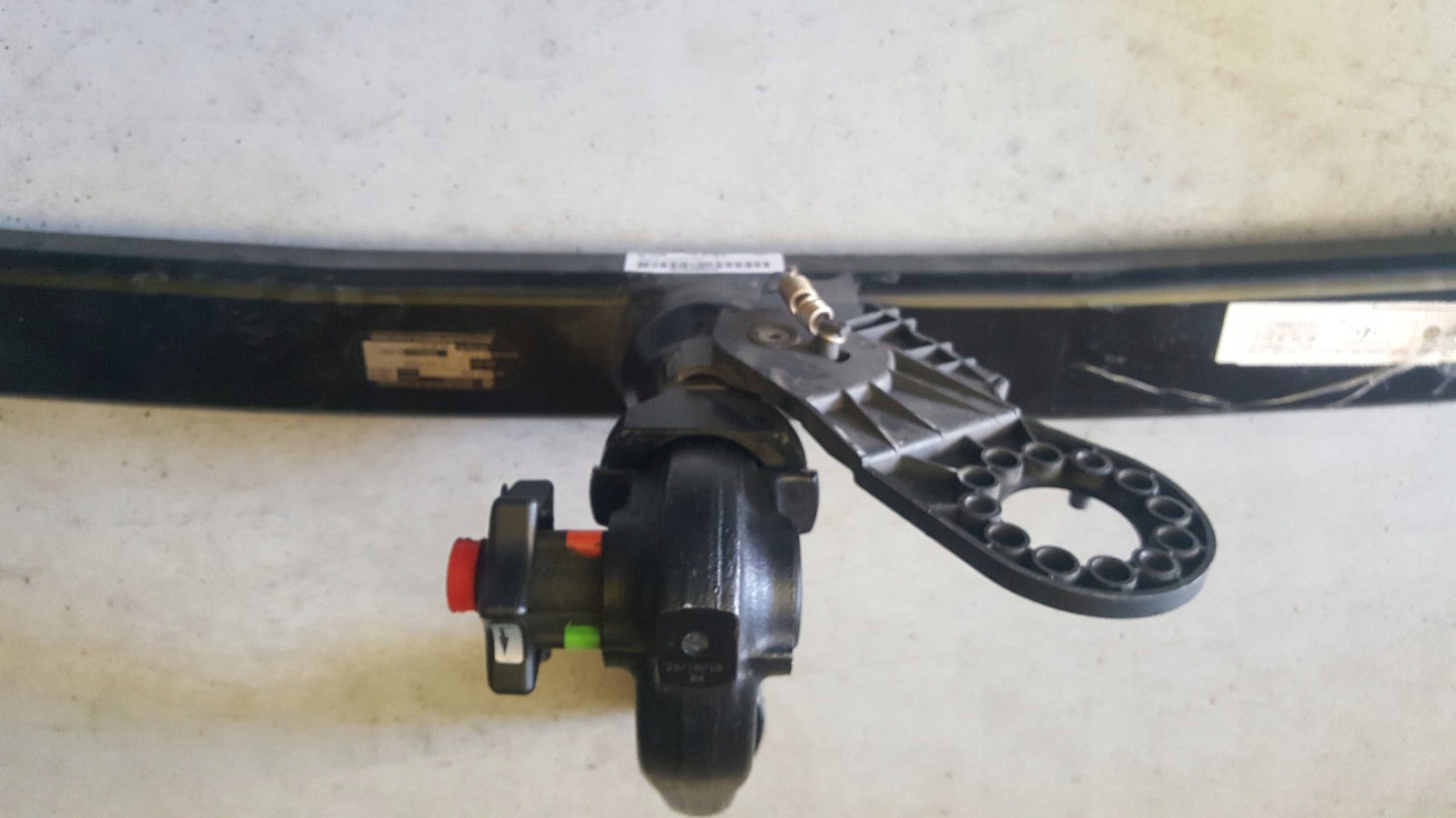 VW PASSAT B6 KOMBI HAK HOLOWNICZY WESTFALIA 3C0803881F