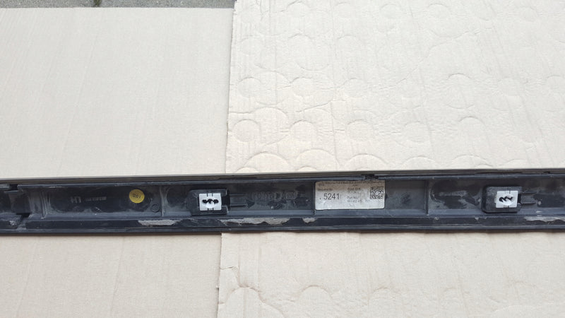 AUDI A5 B10 KOMBI S-LINE LISTWA PROGOWA LEWA 8B3853931
