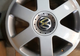 4d0fdd942043136eb62ae2ce5570022a