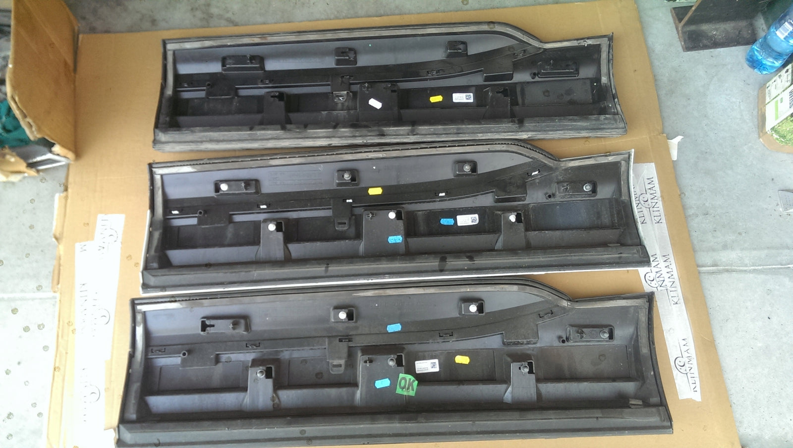 Listwa drzwi prawy tył AUDI Q7 4M0853970B