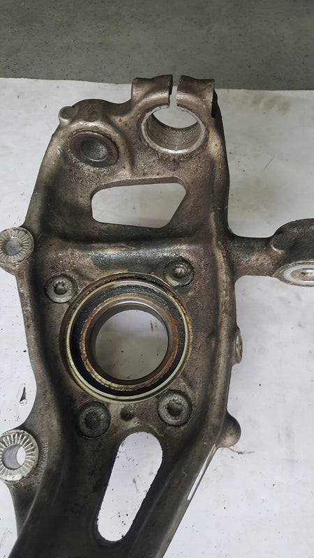 AUDI A4 B9 A5 8W 2.0 TFSI LIFT ZWROTNICA PRAWA PRZÓD 8W0407560