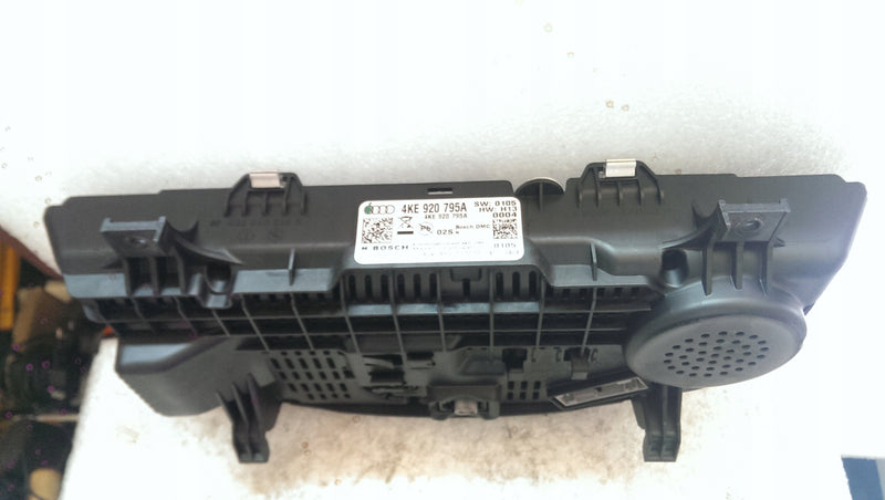 Licznik zegary virtual LCD AUDI E-TRON 4KE920795A