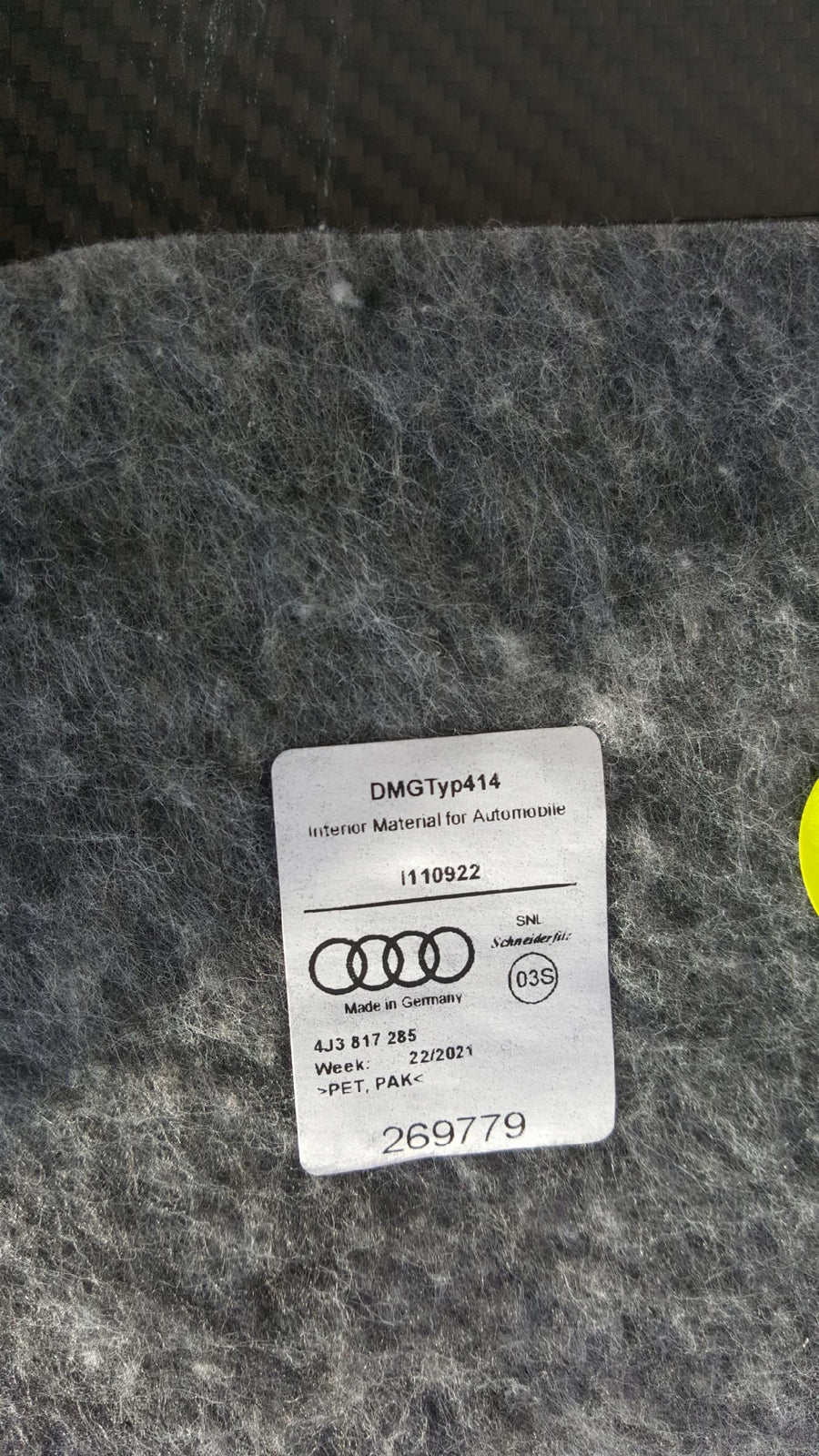 DACH POSZYCIE CARBON AUDI E TRON GT RS 4J3817017B ideał