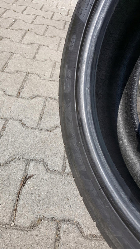 1x 255/40/21 102Y Dunlop SP Maxx GT r01 7mm 2016r