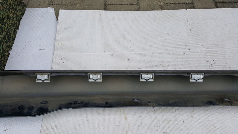 Listwa progowa lewa AUDI TT 8S0853855C demontaż