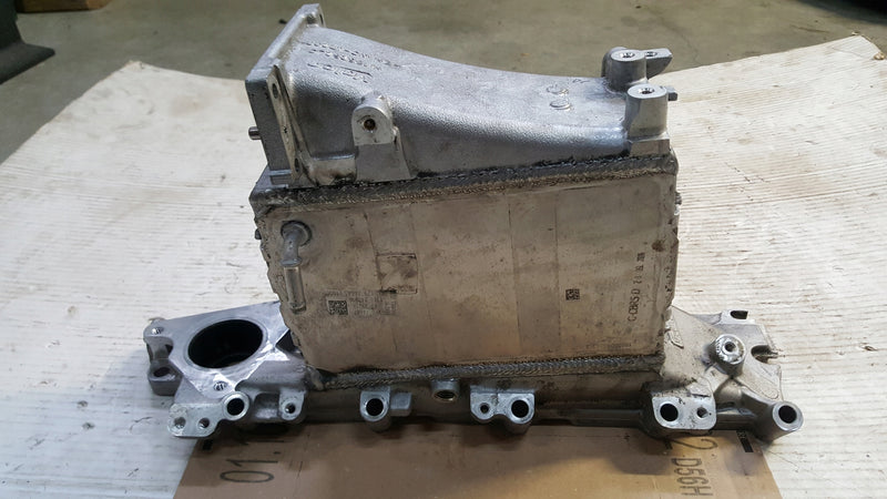 Kolektor ssący VW AUDI SKODA 2.0 TDI 04L129766AS