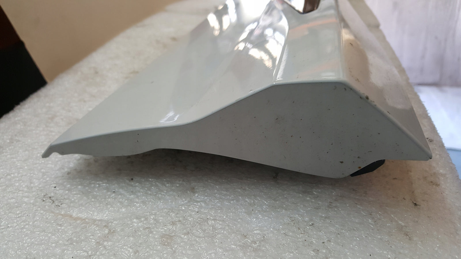 Listwa drzwi prawy tył AUDI Q3 II 83A853970A/B