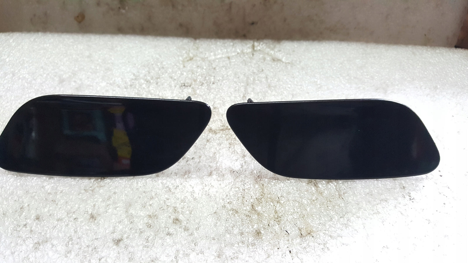 AUDI A6 C7 RS6 zaślepka spryskiwacza prawa lewa 4G0955275J 4G0955276J
