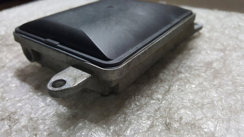 Asystent zmiany pasa ruchu lewa strona AUDI A3 RS3 5Q0907568A demontaż