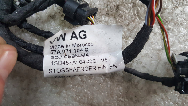 Wiązka instalacja PDC zderzaka tylnego SKODA KAROQ 57A971104Q demontaż