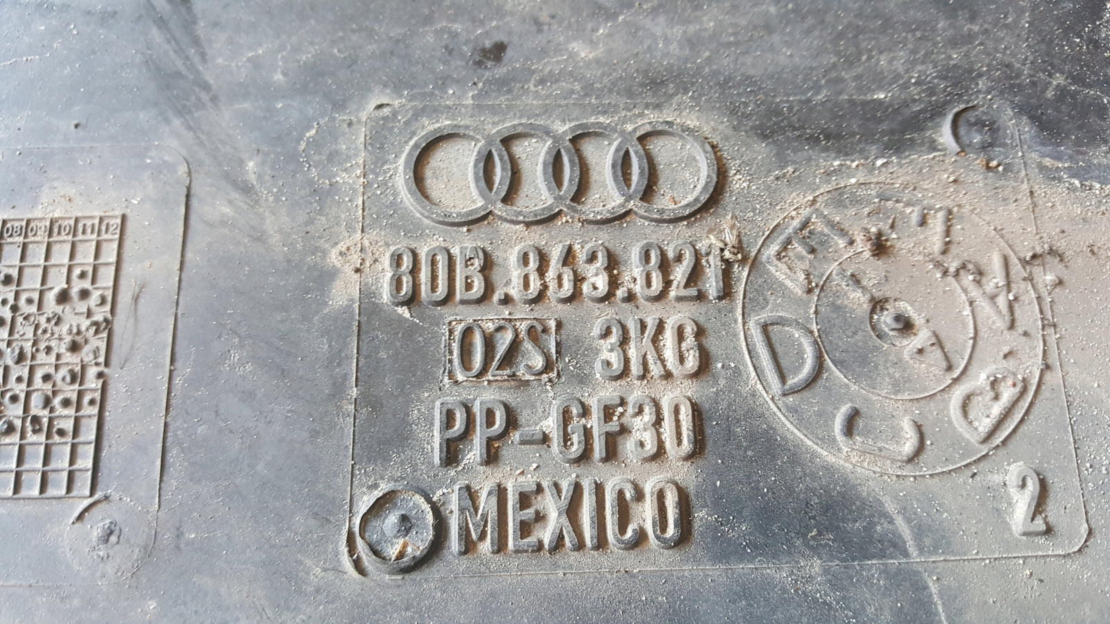 Osłona płyta pod silnik AUDI Q5 80B863821 oryginał demontaż