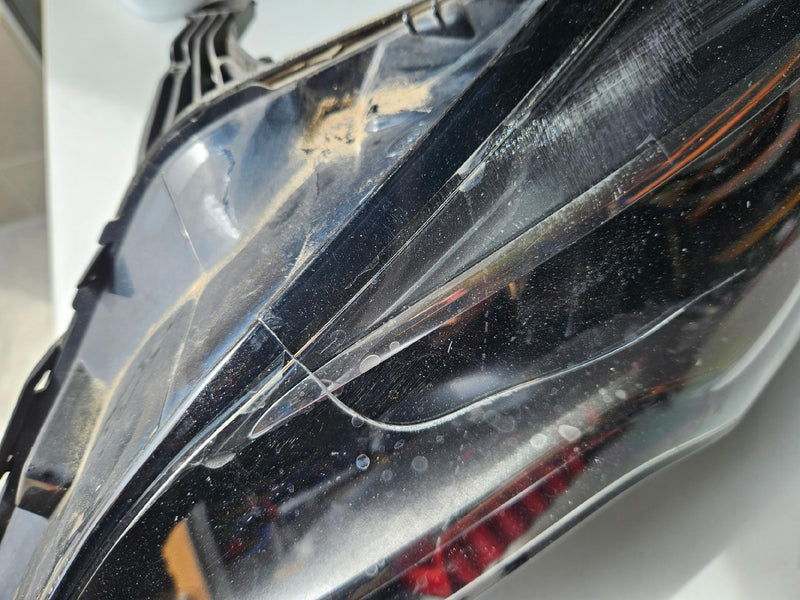 Le reflektor Opel Astra 5 K 7960300000 LED 2017r