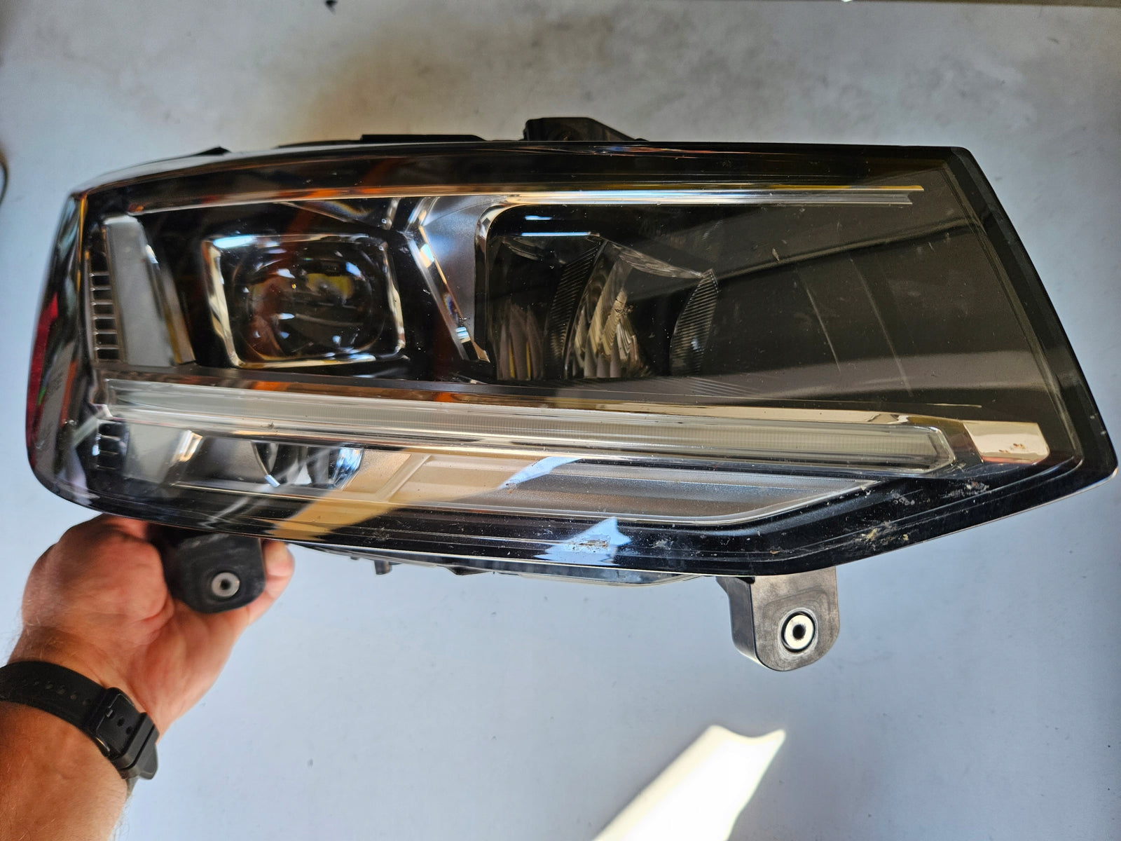 Pr reflektor Ful LED AUDI Q2 81A941034 2017r IDEAŁ