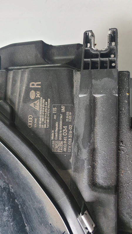 kompletny PR LED AUDI A6 C8 4K0941034 demontaż