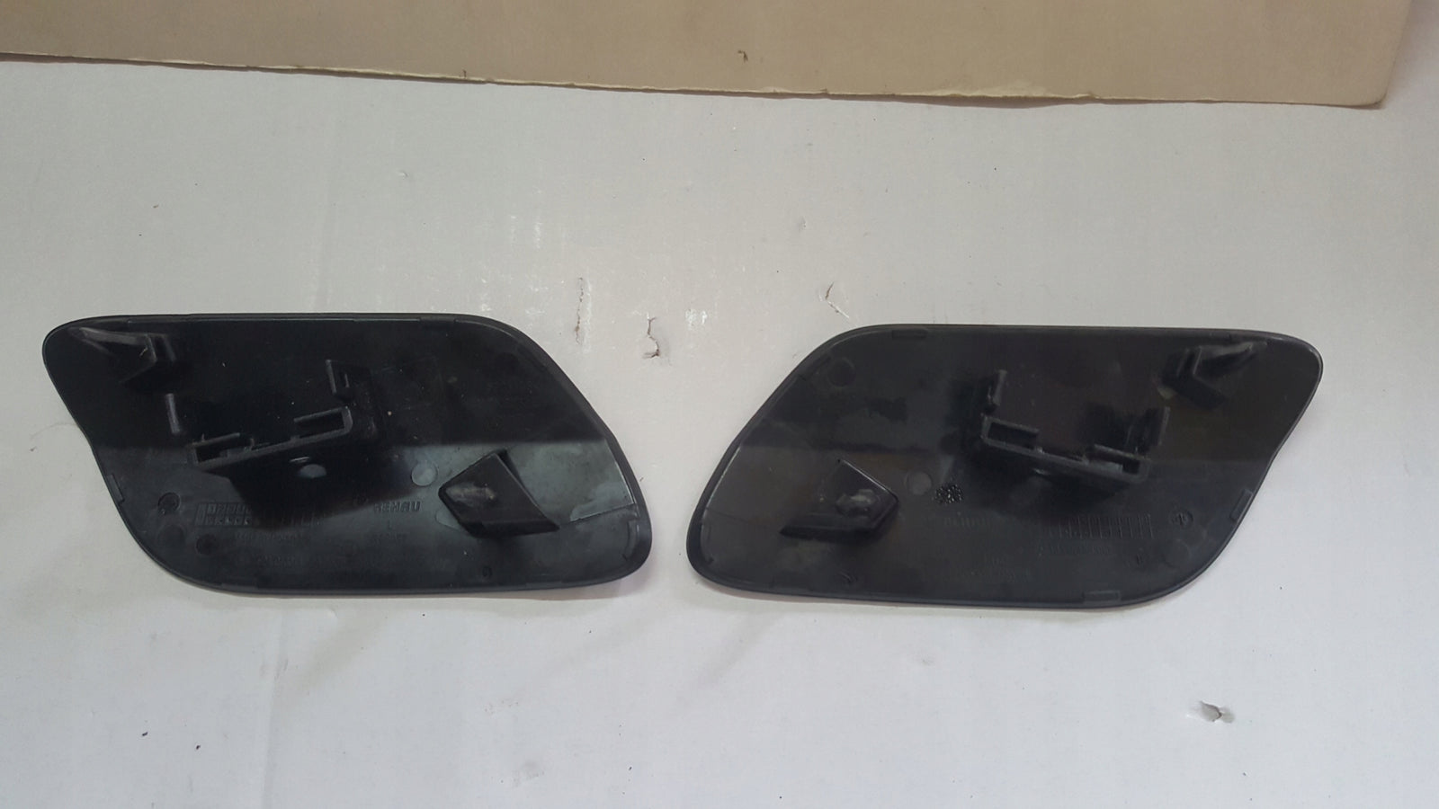 Zaślepki spryskiwaczy lewy + prawy przód AUDI Q7 4M0807753E 4M0807754E