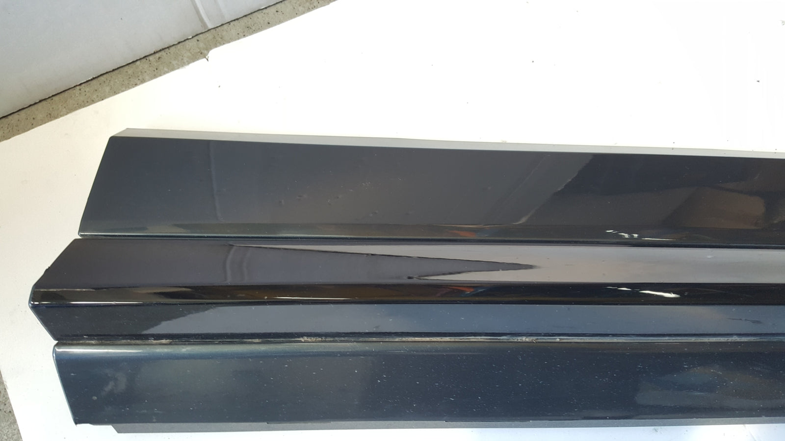 Listwa drzwi prawy przód AUDI Q3 II 83A853960A/B