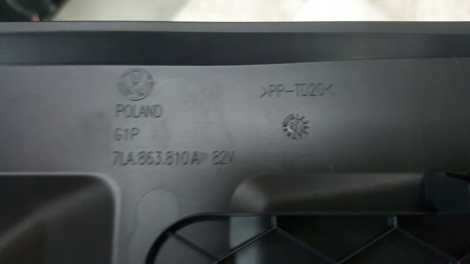 NOWA pokrywa zaślepka VW T6 7LA863810A ORYGINAŁ