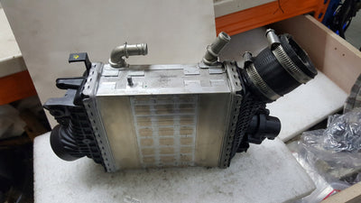 Chłodnica intercooler AUDI A4 (B9) A5 A6 (C8) A7 Q5 059145803Q demontaż