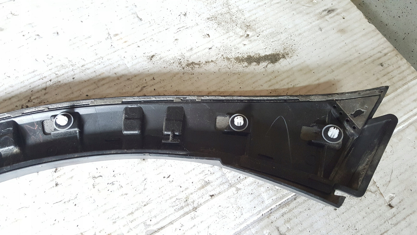 Listwa błotnika lewy tył SUBARU XV C10010067