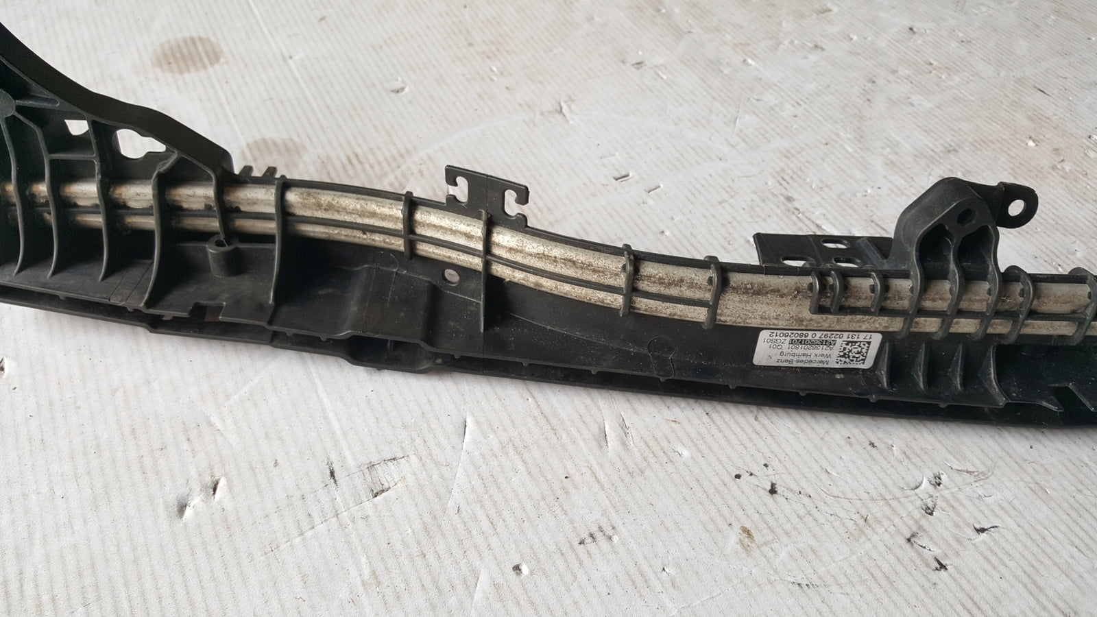 Wzmocnienie pasa przód MERCEDES W213 A2136201701