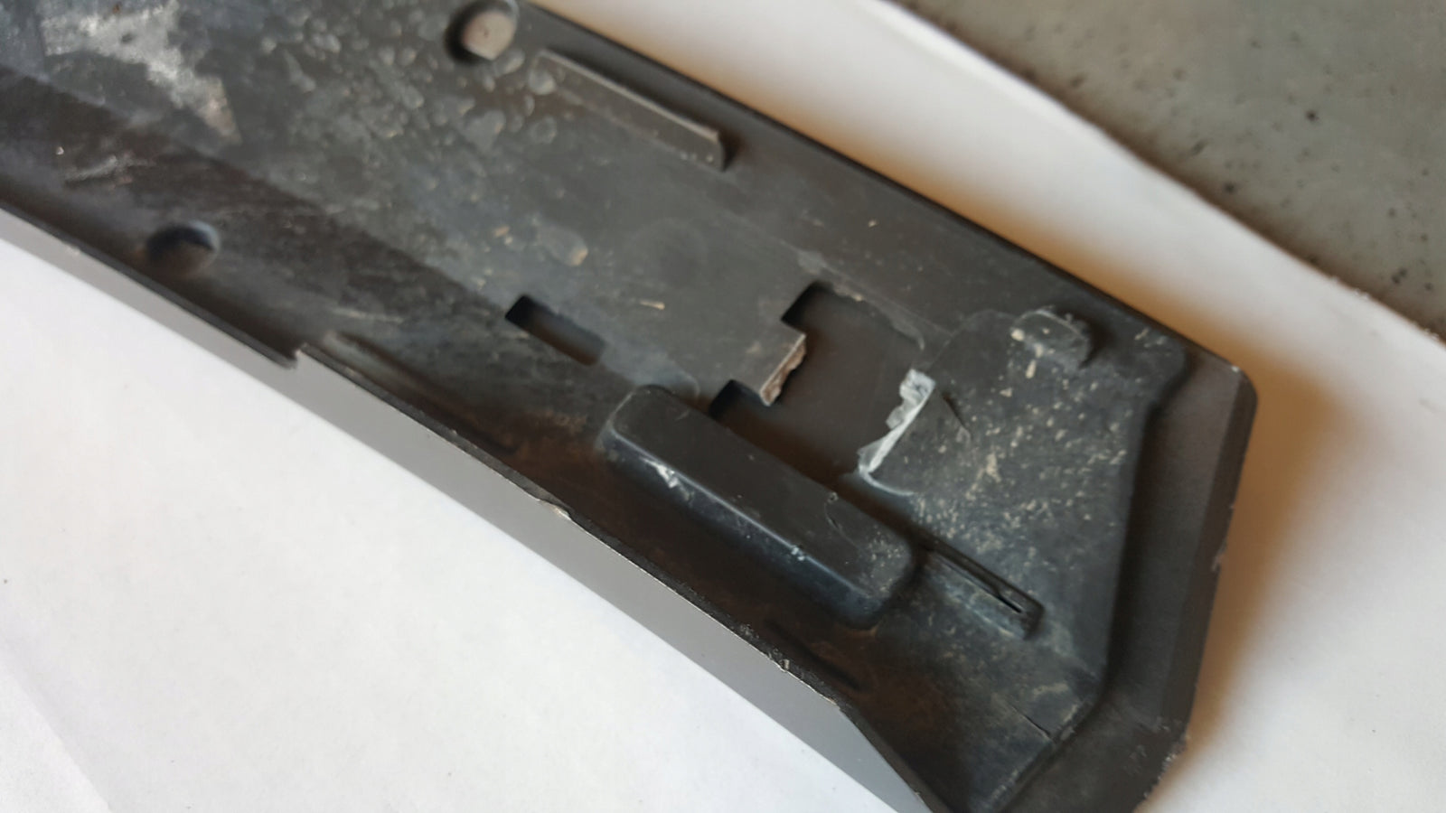 Listwa błotnik LE przód CUPRA FORMENTOR 5FF853717G