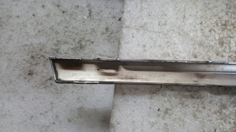 VW TIGUAN II ALLSPACE LISTWA PRAWA CHROM PRAWY ZDERZAKA TYŁ 5NN853842