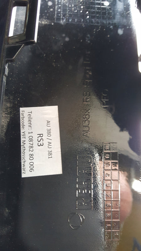 Spoiler zderzaka przedniego AUDI RS3 (8Y) 8Y0807717 demontaż