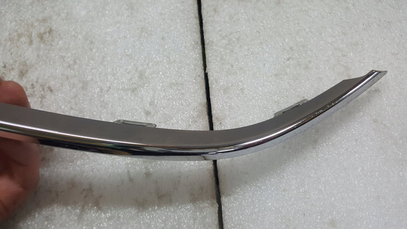 Listwa chrom zderzaka lewy tył VW GOLF VII kombi 5G9853331 demontaż