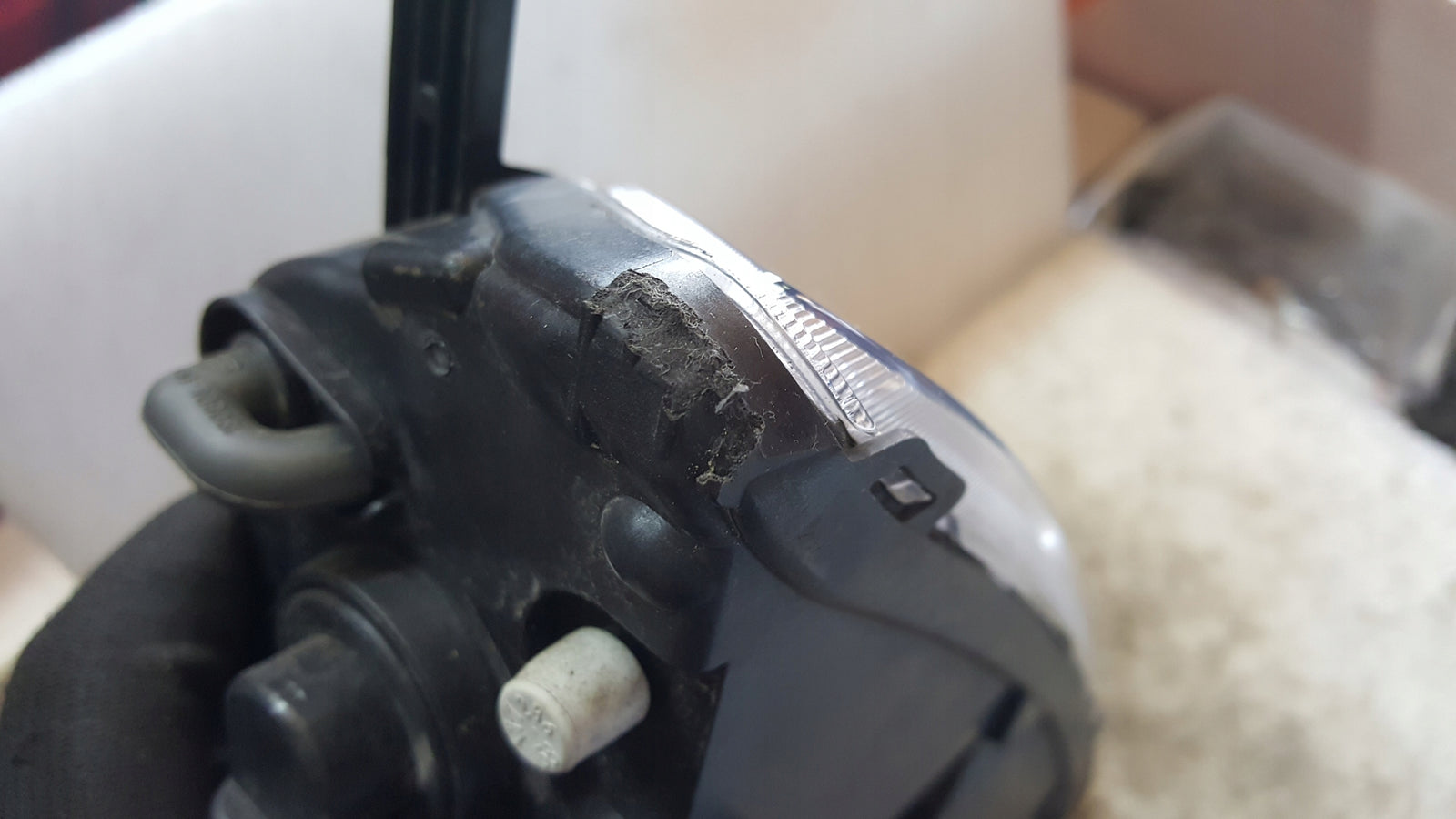 Prawy halogen VW PASSAT B8 3G0941662K demontaż