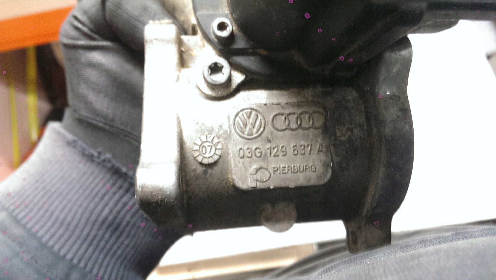 Zawór EGR VW AUDI SKODA 03G129637A demontaż