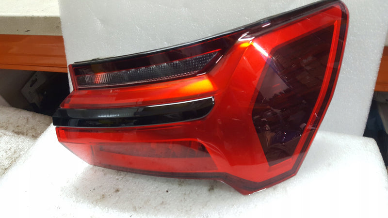 Tylna prawa lampa LED AUDI A6 (C8) sedan 4K5945070A demontaż