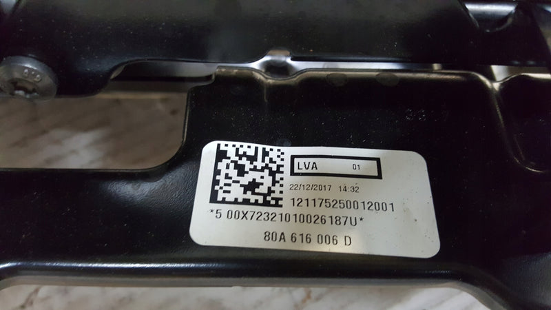 Kompresor zawieszenia AUDI Q5 80A616005E demontaż