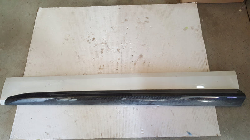 Listwa drzwi lewy przód AUDI Q5 80A853959A CARBON