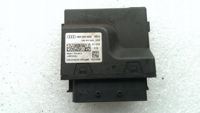 Moduł sterownik pompy paliwa AUDI 4M0906093E