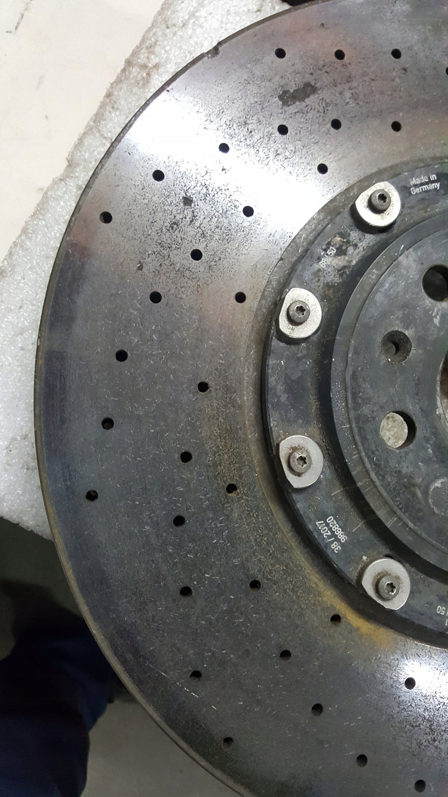 TARCZA CERAMICZNA Audi C8 A6 A7 4K0615302D PRAWA